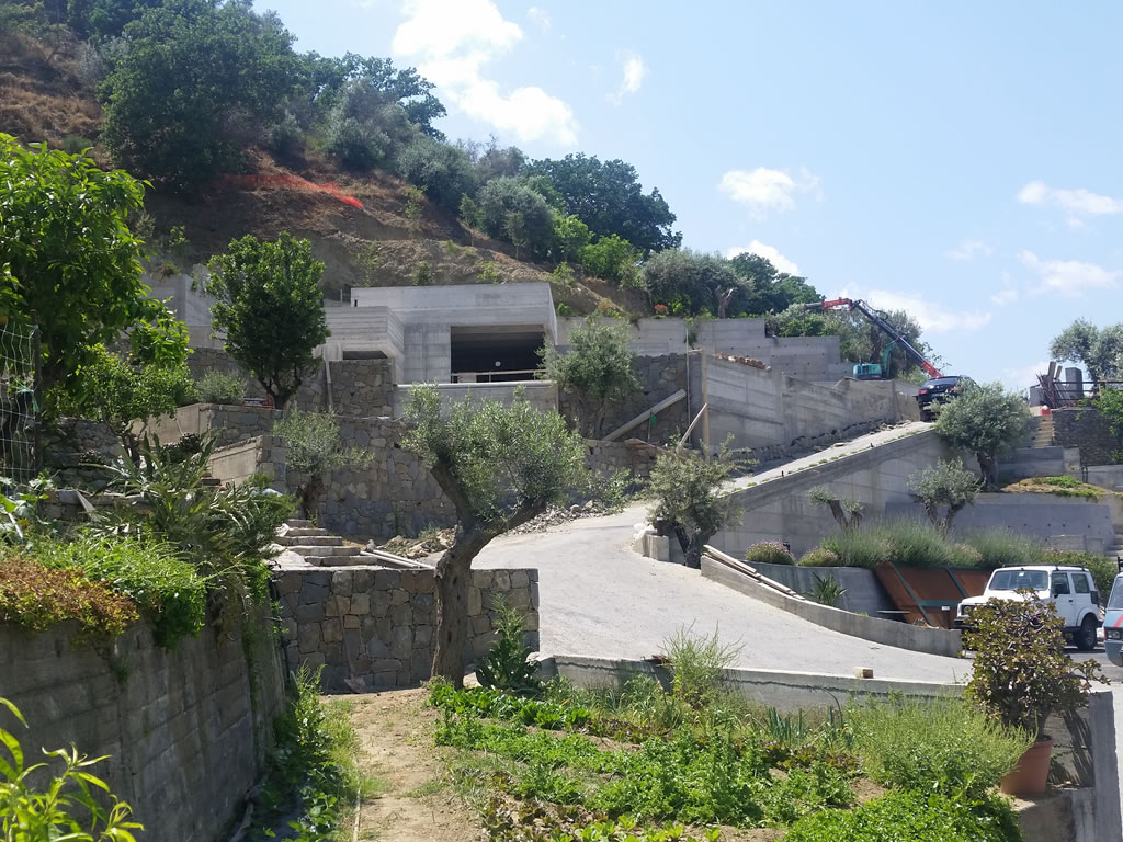 Costruzione Villa con Piscina Calatabiano 2l